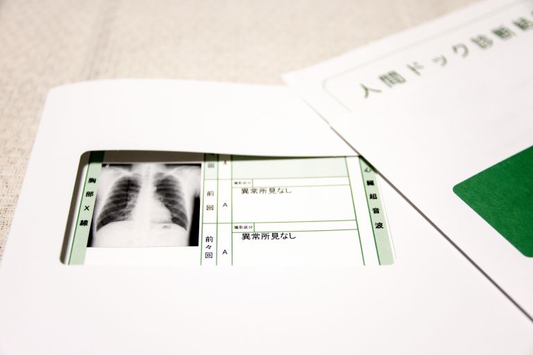 フランスの未来を支えるワクチン接種の重要性