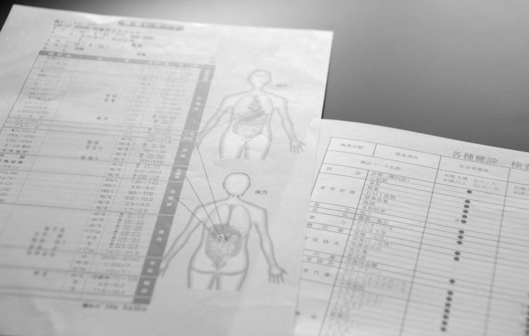 フランスのワクチン接種と医療制度の探求