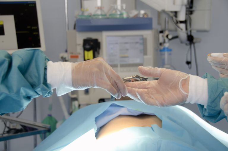 フランスの医療システムとワクチン接種の重要性