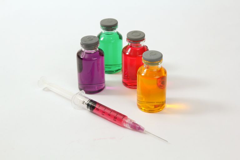 フランスの医療とワクチン政策が支える持続可能な健康社会の最前線